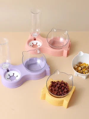Bol de nourriture pour chat